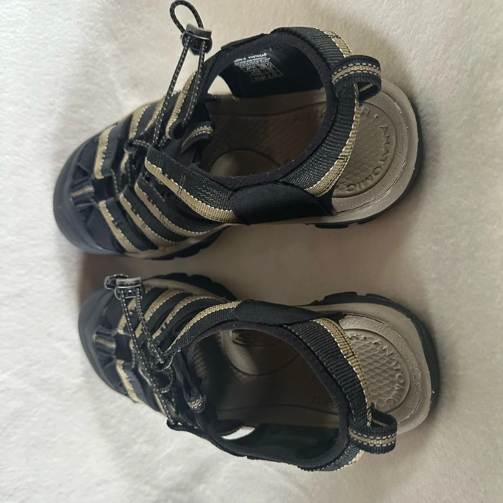Keen Men’s Newport H2 Black/Stone Grey Sandals Size 12 - Picture 4 of 14